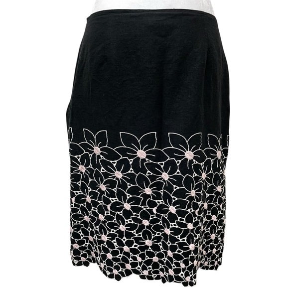 Mac & Jac Y2K Black Floral Embroidered Straight Knee Length Skirt - Picture 3 of 11